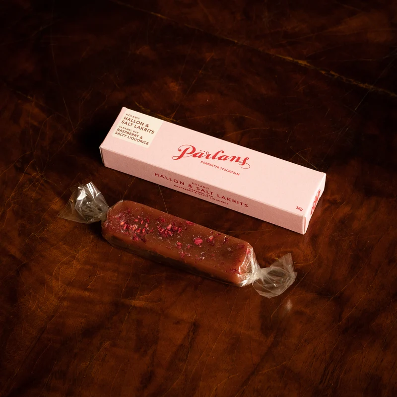 caramel bar RASPBERRY & SALTY LIQUORICE