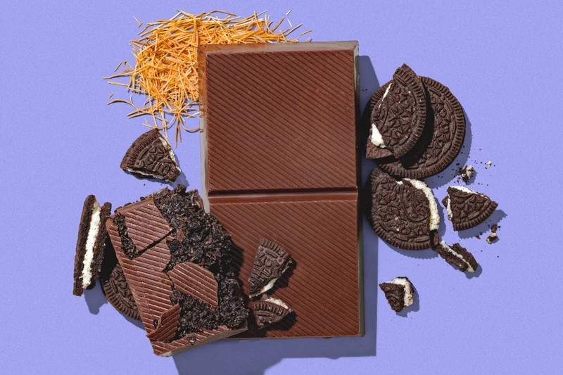 Cookies & Cream Dubai Chocolate Bar