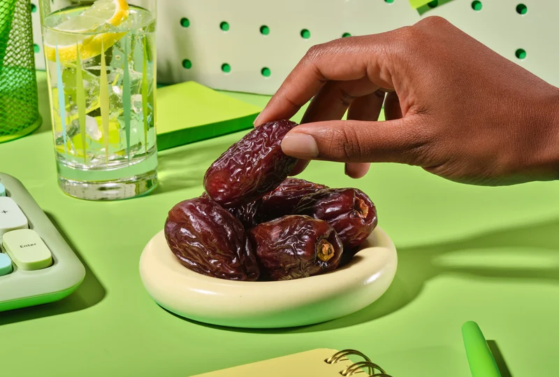 Super Jumbo Medjool Dates