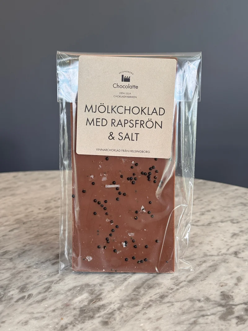 Mjölkchokladkaka med rapsfrön och salt