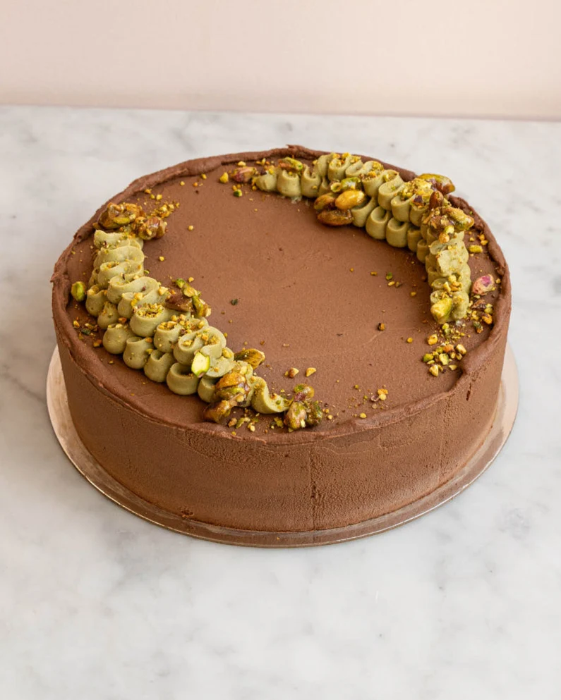 Pistachio Knafeh Milk Chocolate Cake