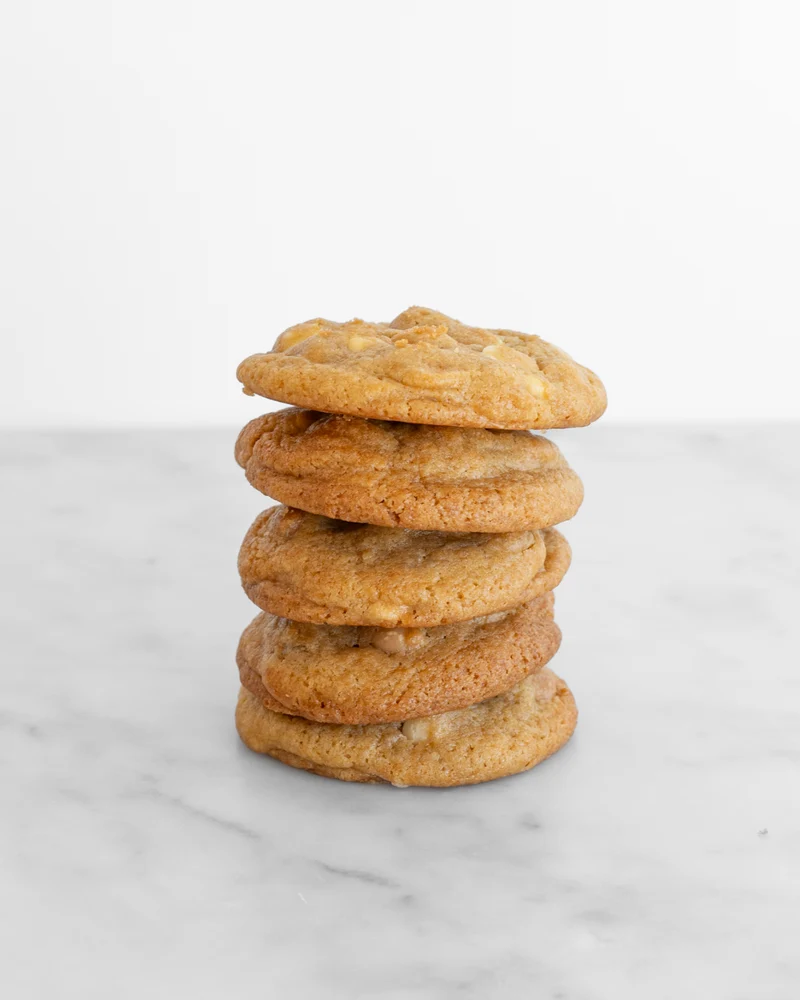 Macadamia & White Chocolate Cookies