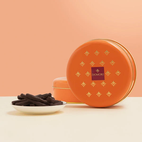Domori Chocolate Coated Orange Tin Gift Box 72%