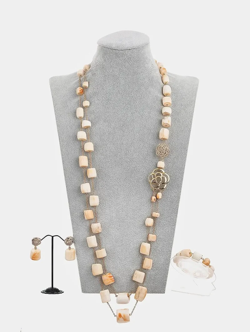 Rolake Necklace Set