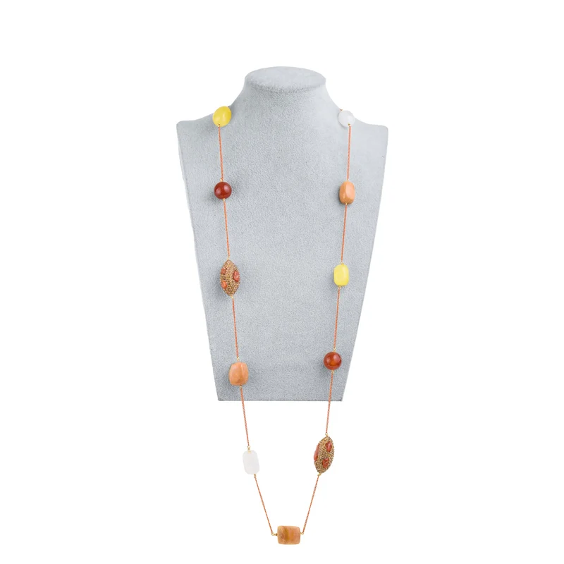 Oma Necklace